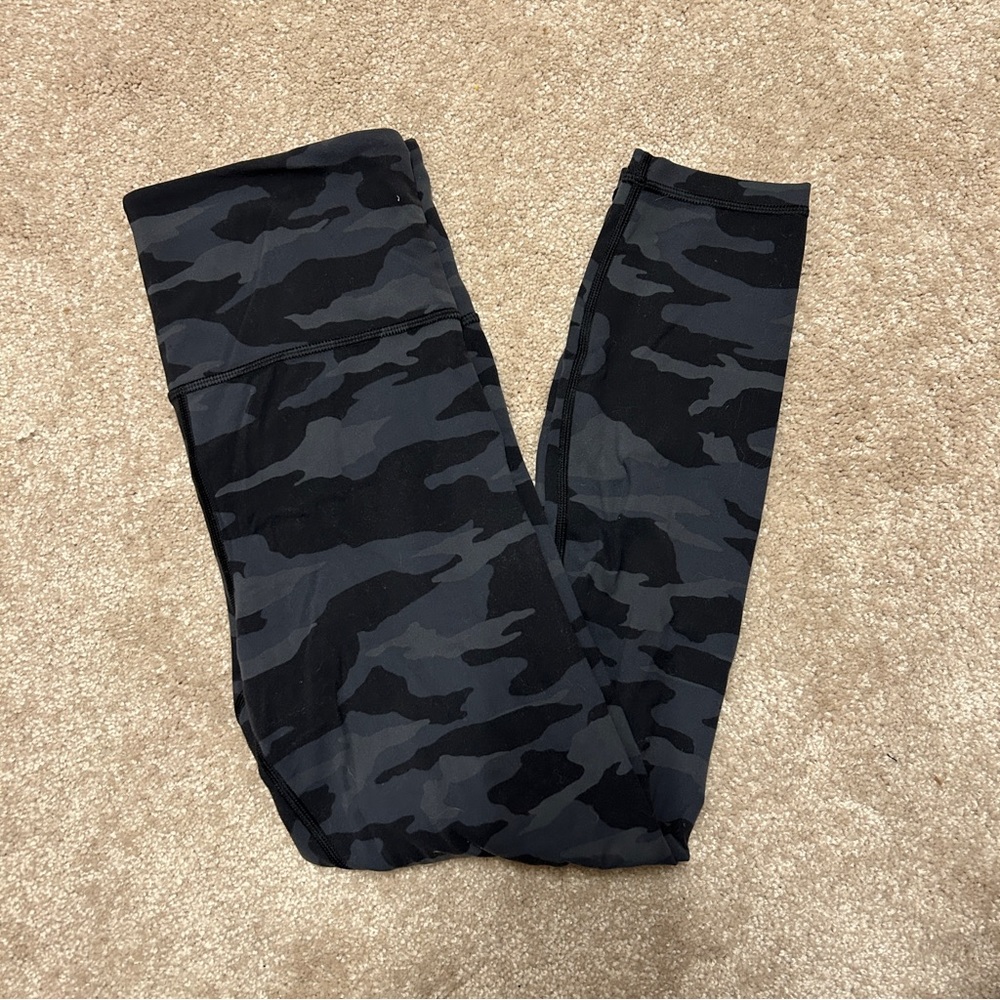 Athleta High Waisted 7/8 Elation Camo Leggings
